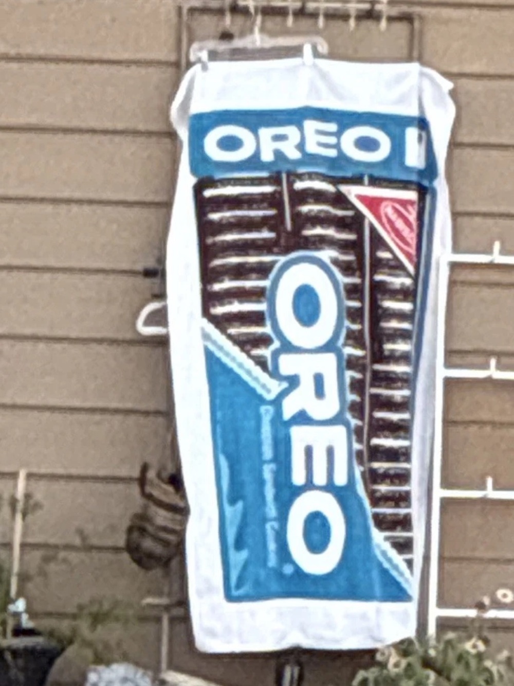 "OREO "Nabisco XXLarge Collectors Blue Chocolate Sandwich Cookies Beach Towel